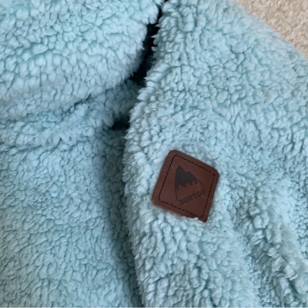 Burton Lynx pullover fleece jacket/top - like new - Picture 2 of 8